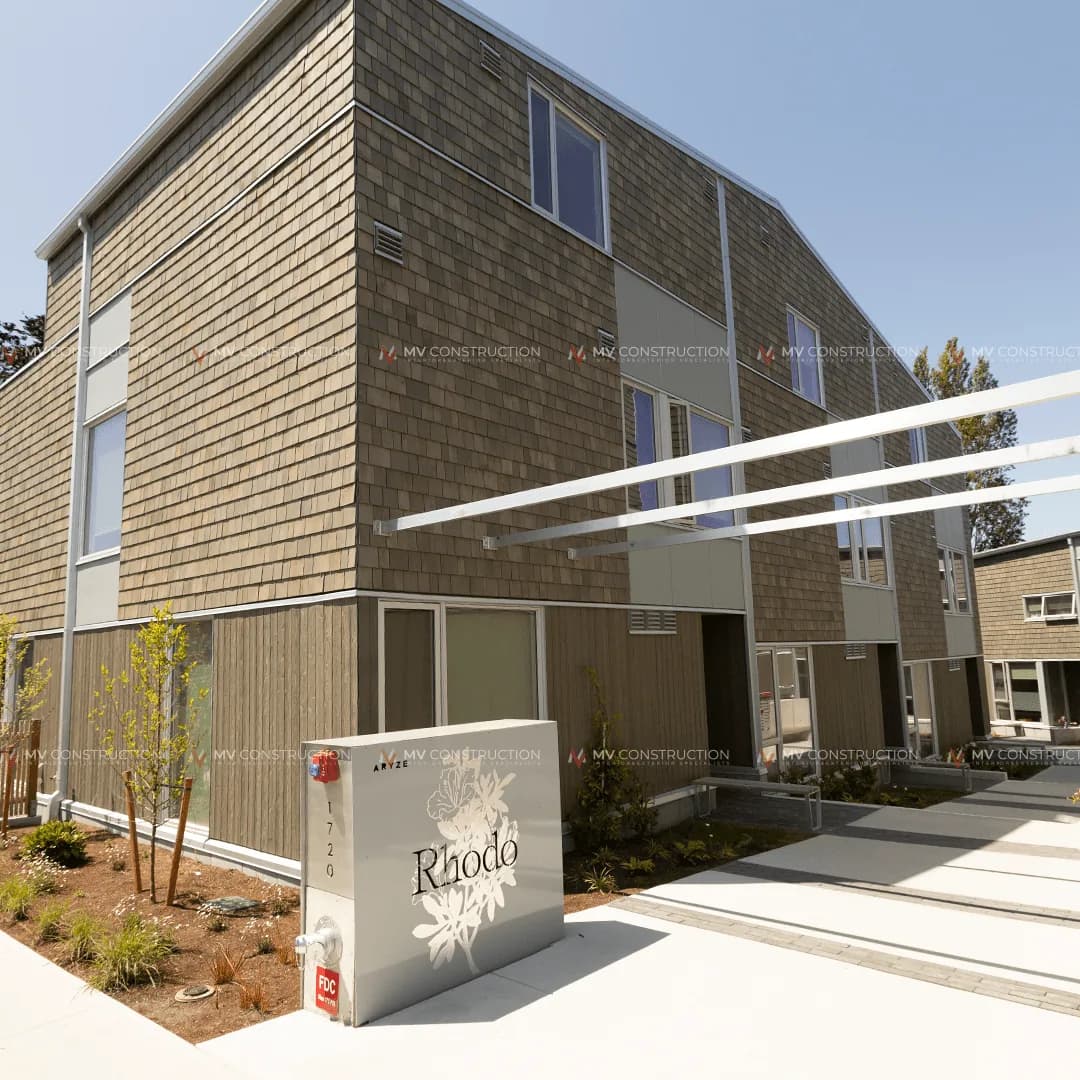 Rhodo Townhomes, Victoria, BC. Siding, Masonry & Stone by MV Construction